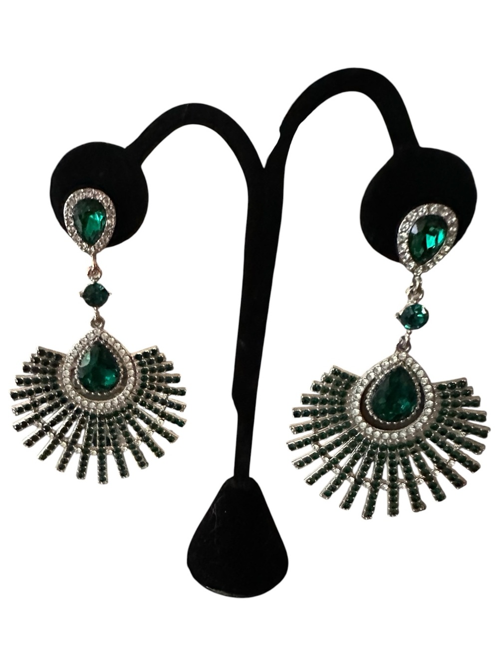 Vintage Emerald Green Teardrop Fan Earrings